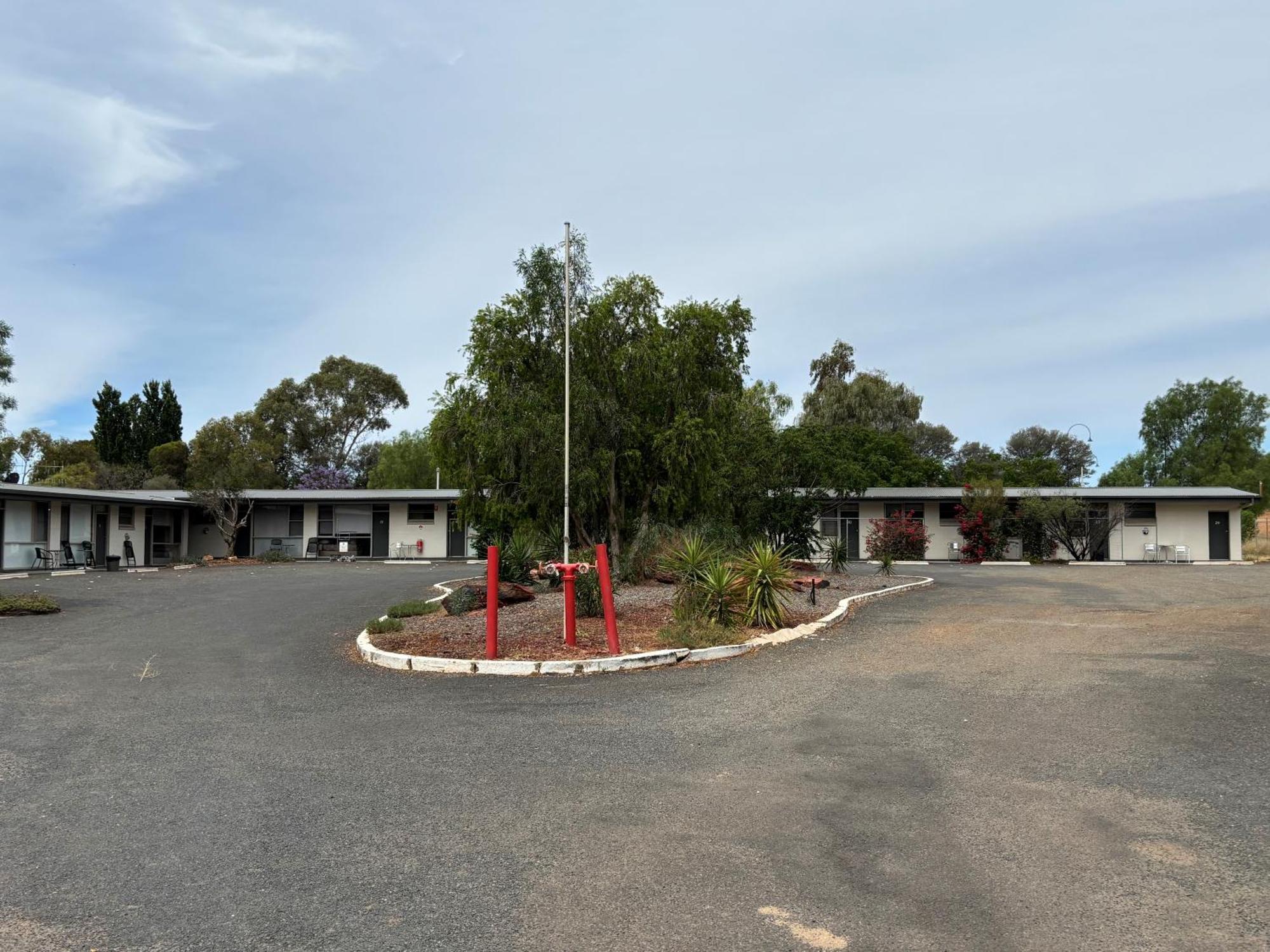 Copper City Motel Cobar Extérieur photo