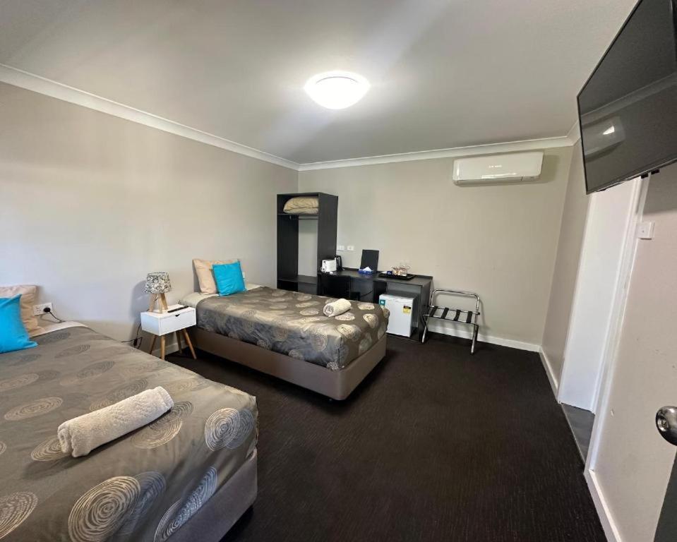 Copper City Motel Cobar Extérieur photo
