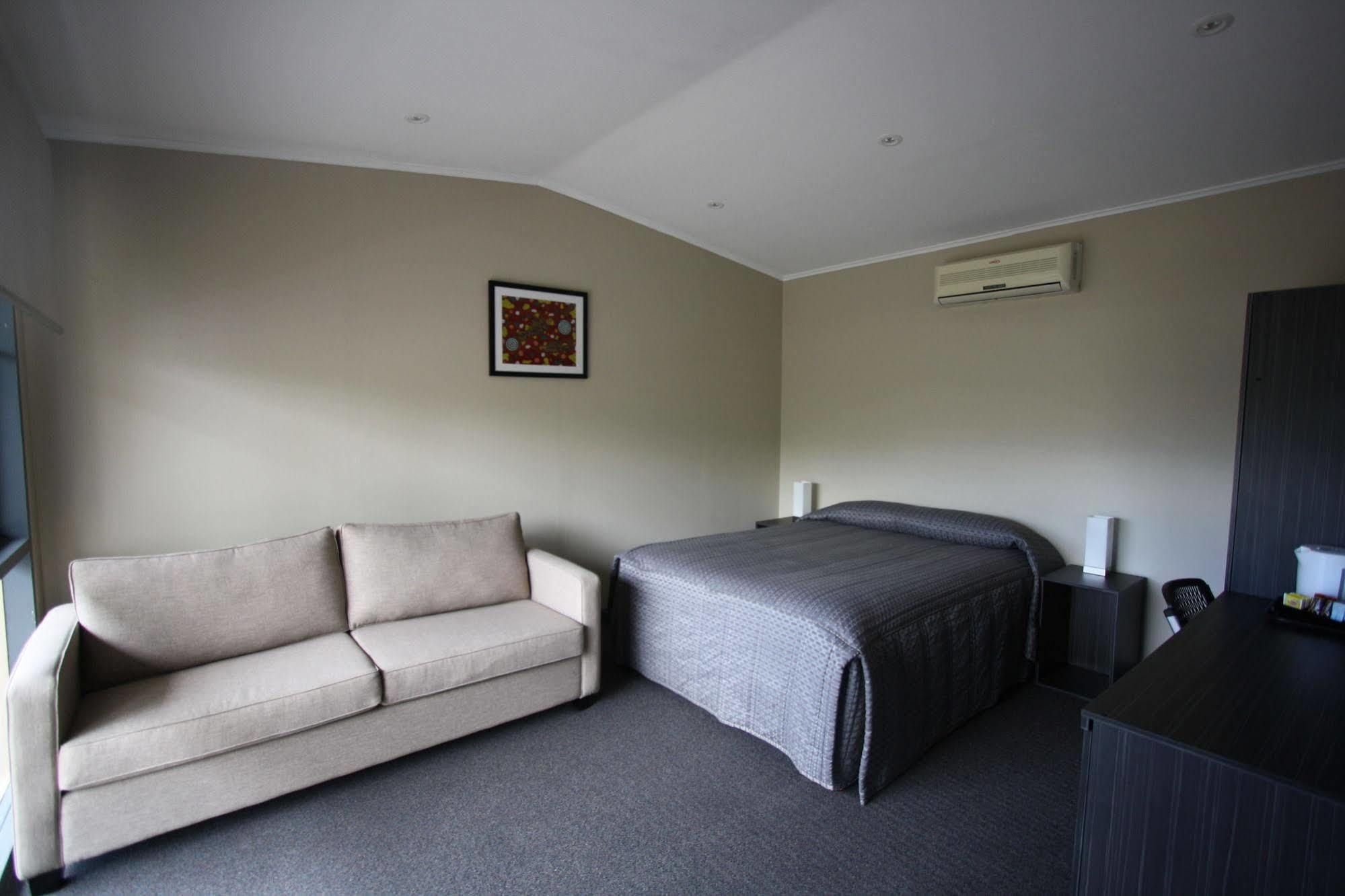 Copper City Motel Cobar Extérieur photo