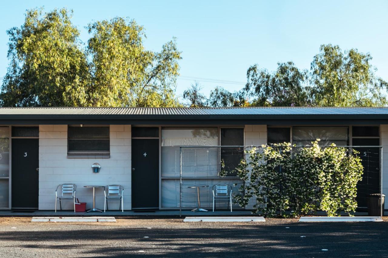 Copper City Motel Cobar Extérieur photo